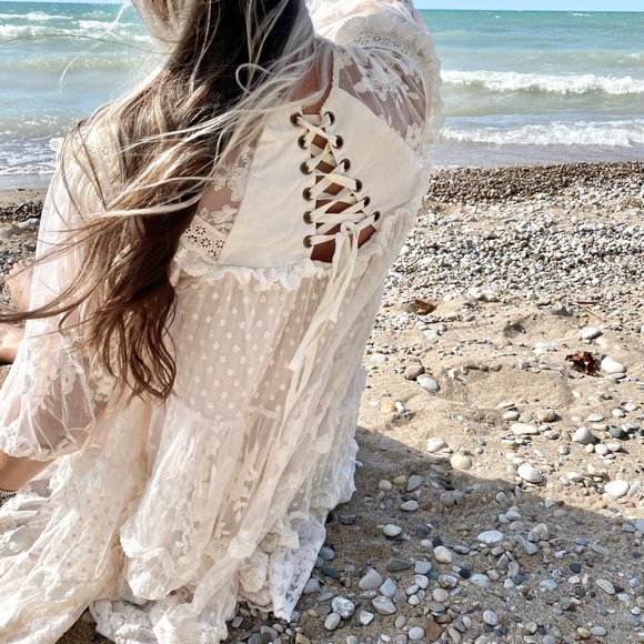 Join me on the BOHO DISCOVERY let’s feel wild and free 🦋✨✨ - Picture 10 of 15